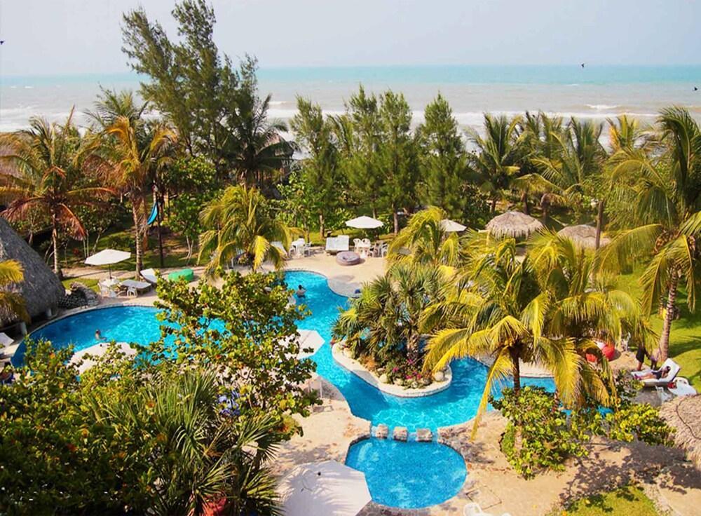Hotel Istirincha นัวทลา ภายนอก รูปภาพ